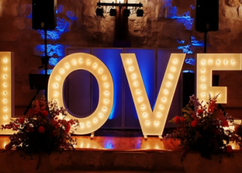 Kristin Austin： Behind the Scenes of Steve Austins Marriage