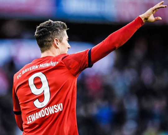 Bayern Munich Number 9 shirt: History and after Robert Lewandowski